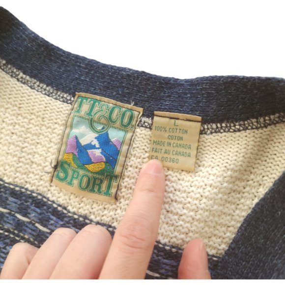 Vintage TT&Co blue and cream oversized chunky cardigan - Picture 6 of 12